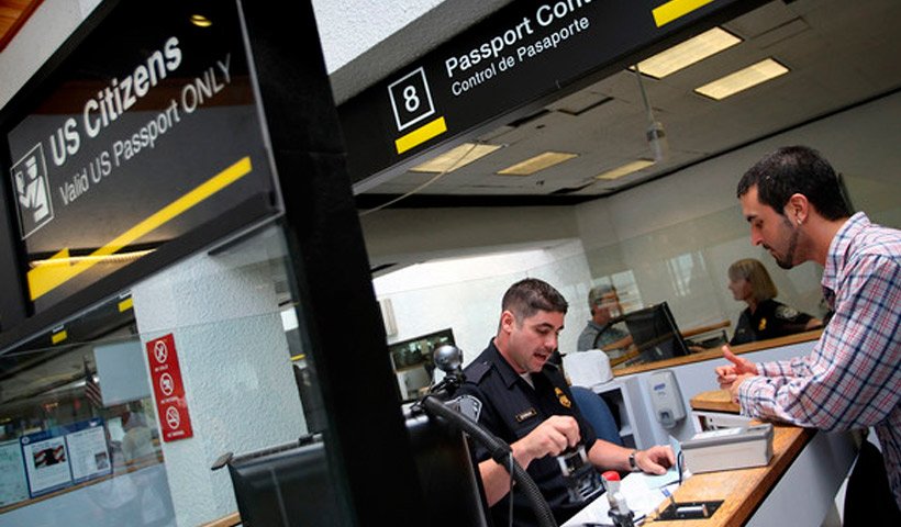 Consejos para pasar por migraciones en los aeropuertos de Estados Unidos
